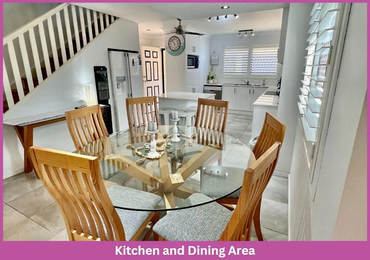דירה Aitkenvale Park View On Bayswater | 2 Storey Townhouse אוסטרליה